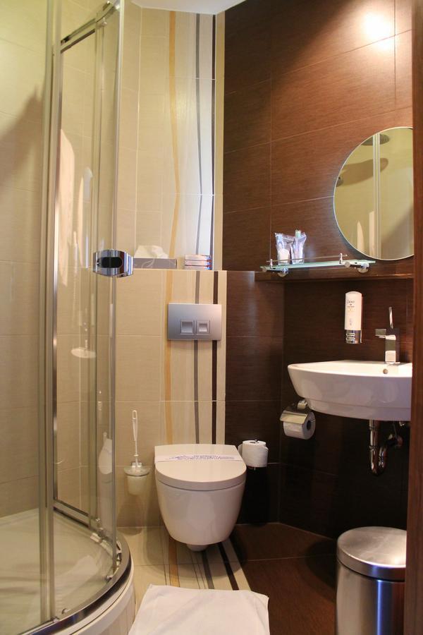 Hotel Linder Malnia Bilik gambar